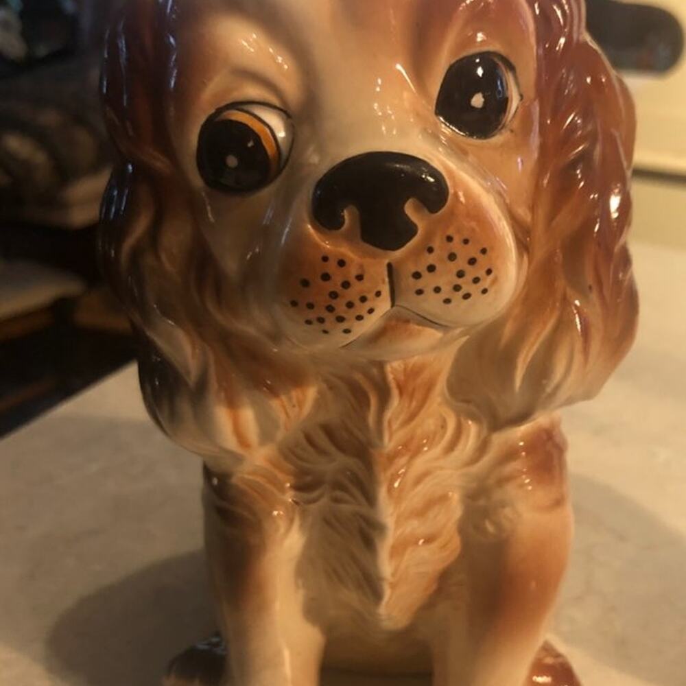 Vintage 8" Cocker Spaniel statue